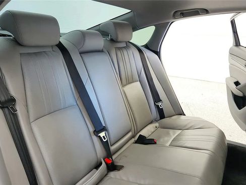 Used 2018 Honda Accord EX-L image 38
