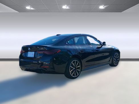Used 2026 BMW 430i w/ M Sport Package RWD image 6