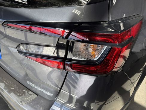 Certified 2024 Subaru Crosstrek 2.5i Limited w/ Crosstrek Mirror Package image 18