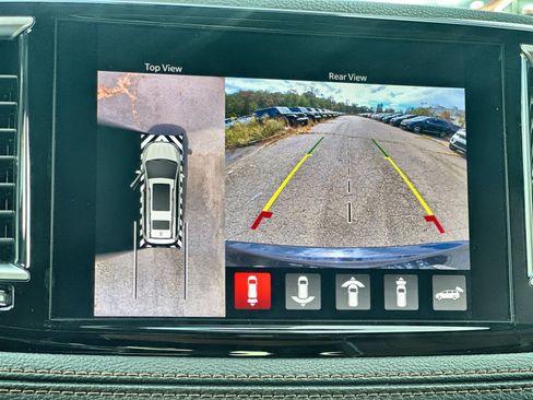 New 2026 Chrysler Pacifica Pinnacle w/ Trailer Tow Group image 18