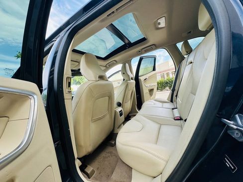 Used 2015 Volvo XC60 T5 Premier Plus FWD image 14