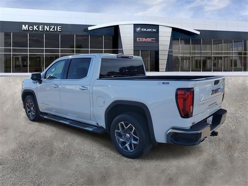 Used 2023 GMC Sierra 1500 SLT w/ SLT Premium Package image 3