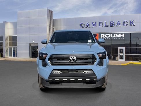 Used 2026 Toyota Tacoma SR5 AWD/4WD image 9