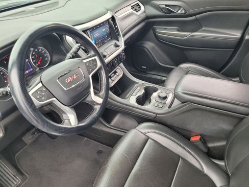 Used 2021 GMC Acadia SLT image 28