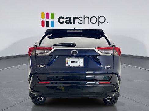 Used 2025 Toyota RAV4 XSE w/ Weather Package AWD/4WD image 4