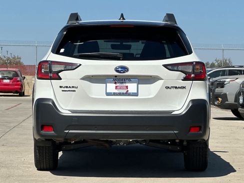 Certified 2025 Subaru Outback Onyx Edition w/ Popular Package #2 AWD/4WD image 4