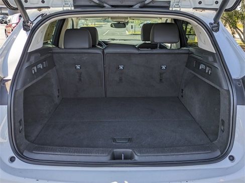 Used 2023 Buick Envision Essence image 13