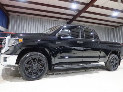 Used 2019 Toyota Tundra SR5 w/ SR5 Upgrade Package