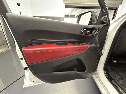 Used 2021 Dodge Durango R/T w/ Blacktop Package RWD image 17