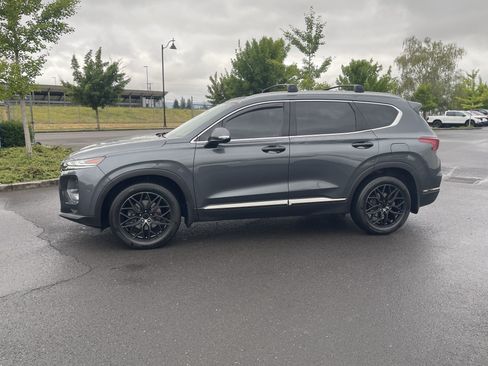 Used 2020 Hyundai Santa Fe Limited w/ Cargo Package AWD/4WD image 2