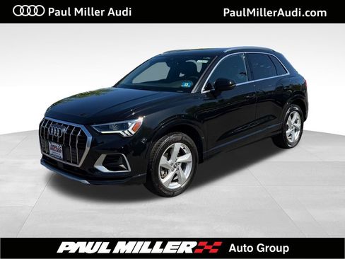 Used 2020 Audi Q3 2.0T Premium Plus w/ Premium Plus Package AWD/4WD image 1