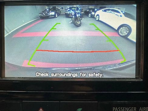 Used 2016 Mitsubishi Outlander ES image 17