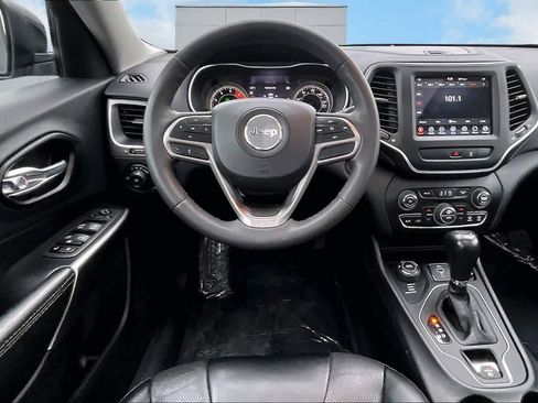 Used 2022 Jeep Cherokee Latitude Lux w/ Sun & Sound Group image 15