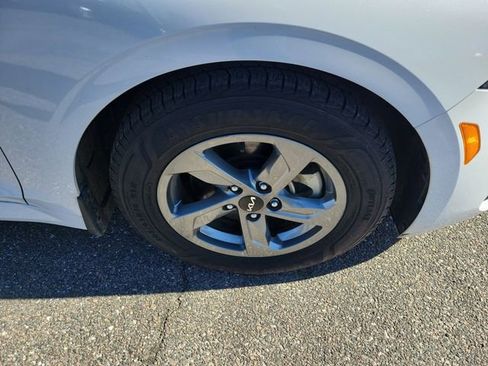 Used 2024 Kia K5 LXS image 6