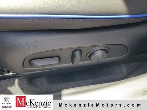 New 2026 Buick Envista Sport Touring w/ Convenience I Package FWD image 7