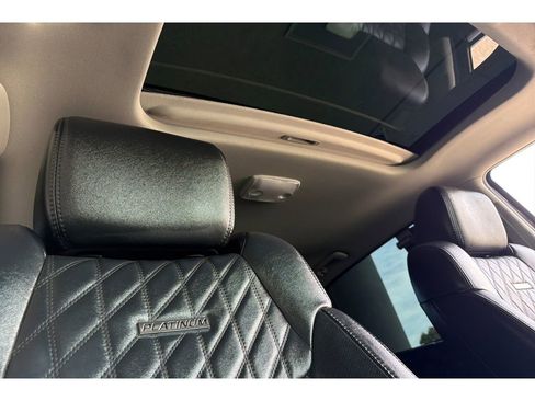 Used 2021 Toyota Tundra Platinum AWD/4WD image 17