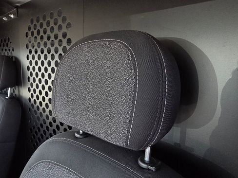 Used 2025 RAM ProMaster 2500 w/ U-Haul Equipment Group FWD image 21