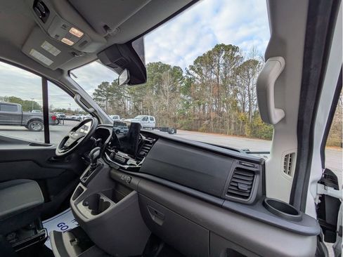 Certified 2023 Ford Transit 350 XLT image 26