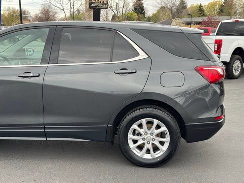 Used 2020 Chevrolet Equinox LT AWD/4WD image 11