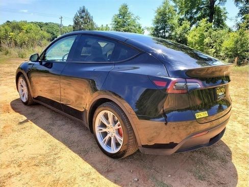 Used 2021 Tesla Model Y Performance AWD/4WD image 3