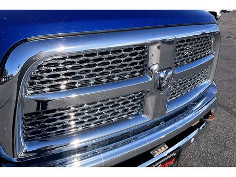 Used 2017 RAM 2500 Laramie image 31