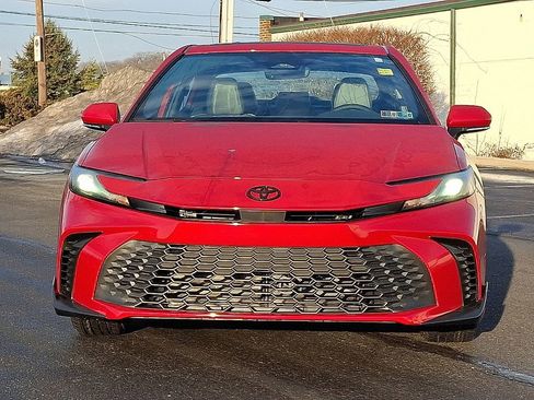 New 2026 Toyota Camry SE FWD image 2