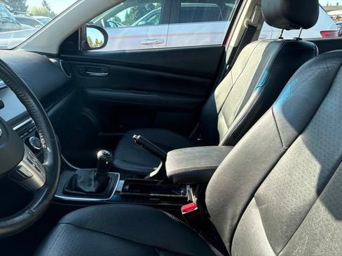 Used 2009 MAZDA MAZDA6 i Grand Touring w/ Moonroof & Bose Pkg FWD image 2