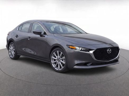 Used 2020 MAZDA MAZDA3 Sedan w/ Preferred Package FWD image 3
