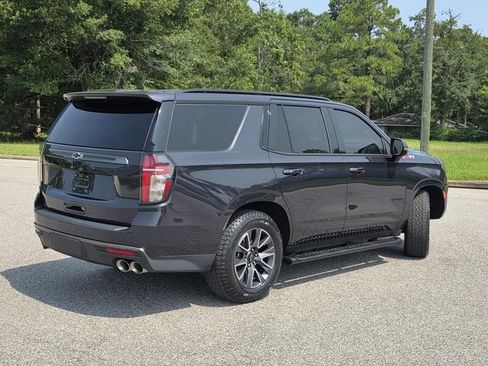 Used 2022 Chevrolet Tahoe Z71 w/ Z71 Off-Road Package AWD/4WD image 5