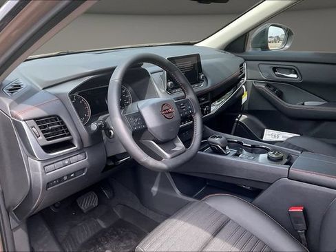 New 2026 Nissan Rogue SV AWD/4WD image 7