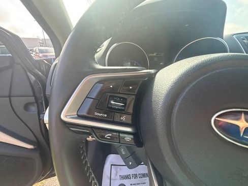 Used 2018 Subaru Outback 2.5i Limited AWD/4WD image 19