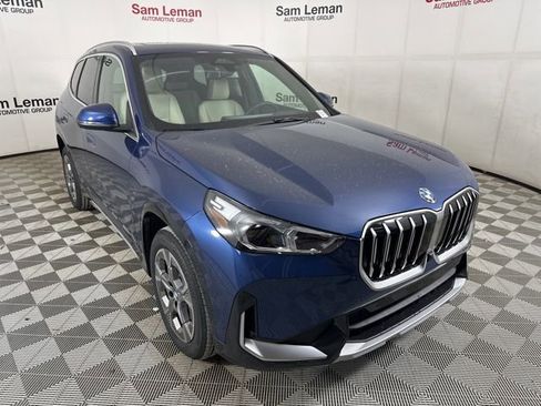 Used 2025 BMW X1 xDrive28i w/ Technology Package image 2