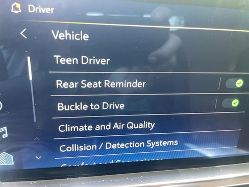 Used 2024 Chevrolet Silverado 3500 High Country w/ Technology Package image 39