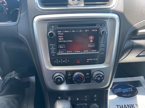 Used 2015 GMC Acadia SLE AWD/4WD image 13
