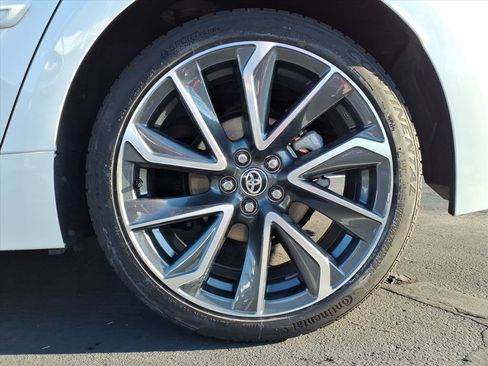 Used 2021 Toyota Corolla SE w/ Carpet Mat Package (TMS) image 13