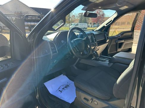 Used 2019 Ford F150 XLT w/ Equipment Group 302A Luxury image 17