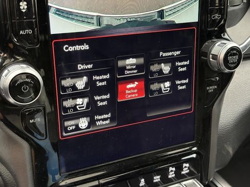 Certified 2021 RAM 1500 Laramie image 16