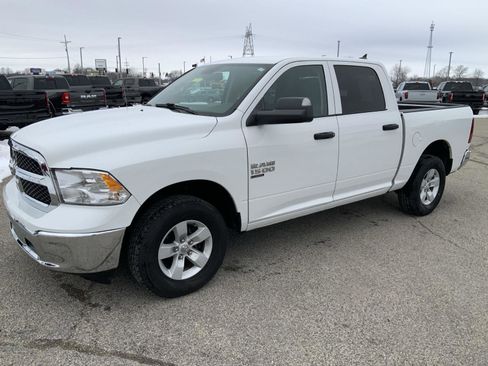 Used 2023 RAM 1500 Classic SLT w/ Trailer & Traction Group image 6