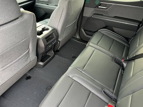 New 2026 GMC Sierra EV Elevation image 12