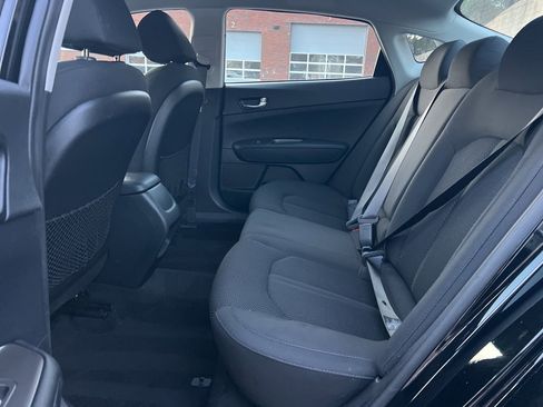 Used 2019 Kia Optima LX image 22