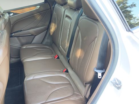 Used 2015 Lincoln MKC FWD w/ Equipment Group 102A Reserve image 21