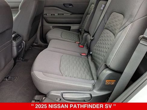 Certified 2025 Nissan Pathfinder SV AWD/4WD image 35