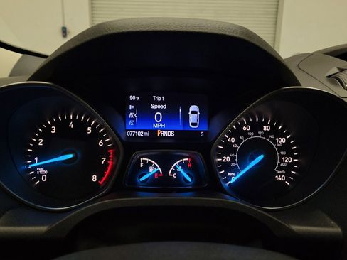 Used 2017 Ford Escape S FWD image 23