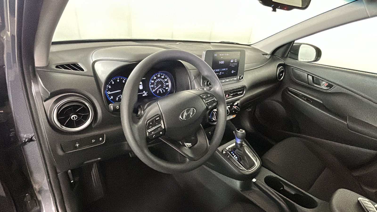 Certified 2023 Hyundai Kona SEL FWD image 18