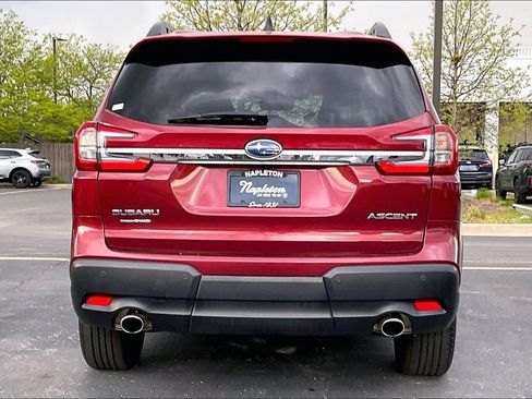 Certified 2023 Subaru Ascent Premium w/ Convenience Package AWD/4WD image 3