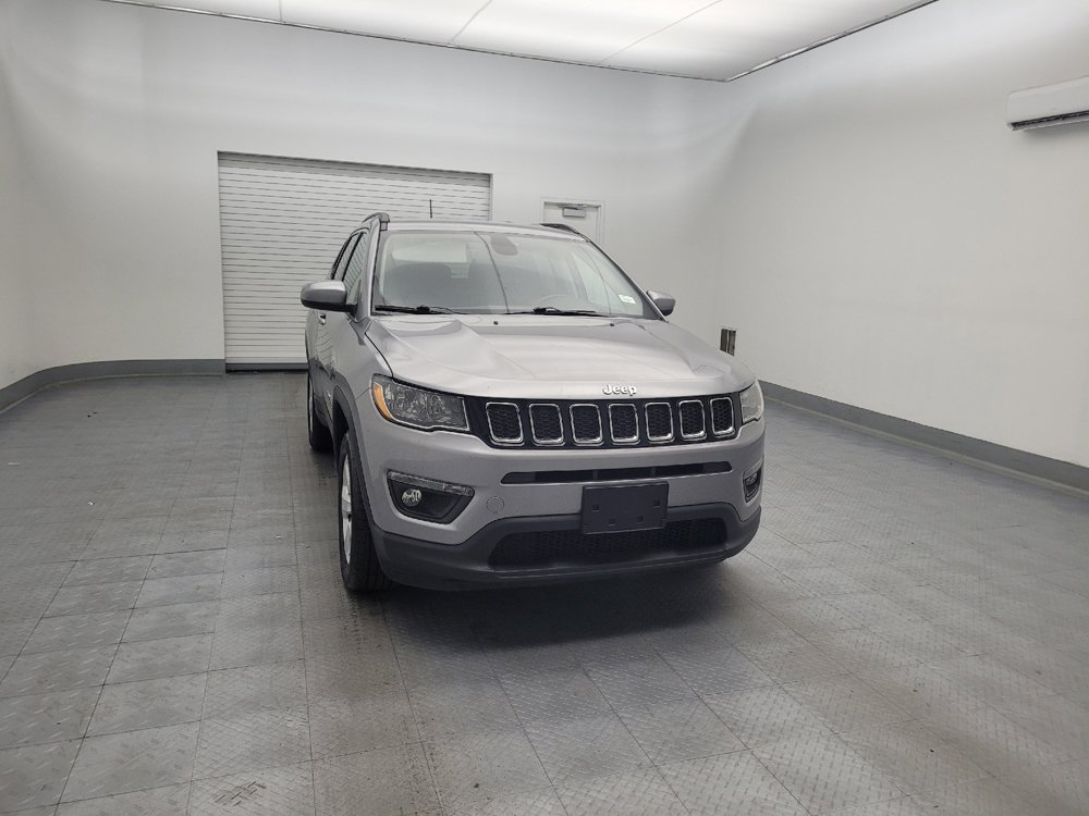 Used 2019 Jeep Compass Latitude AWD/4WD image 14