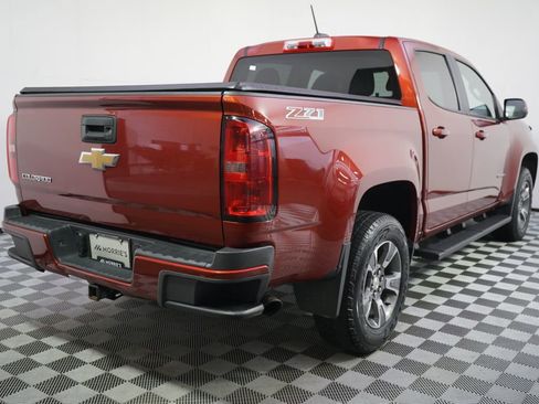 Used 2015 Chevrolet Colorado Z71 AWD/4WD image 6