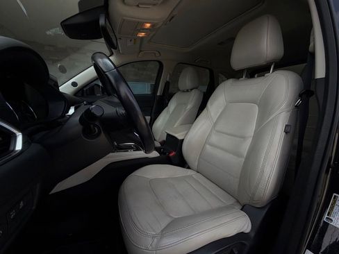 Used 2019 MAZDA CX-5 Grand Touring FWD image 3