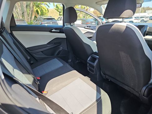 Used 2025 Volkswagen Taos S image 14