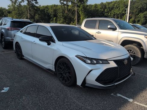 Used 2020 Toyota Avalon TRD FWD image 1